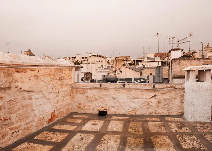 The Martinez's House * مارتينا فرانكا